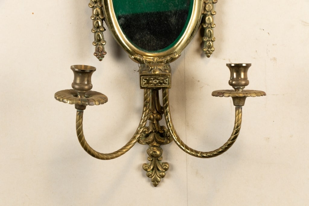 VINTAGE BRASS WALL SCONCE WITH MIRROR - 4