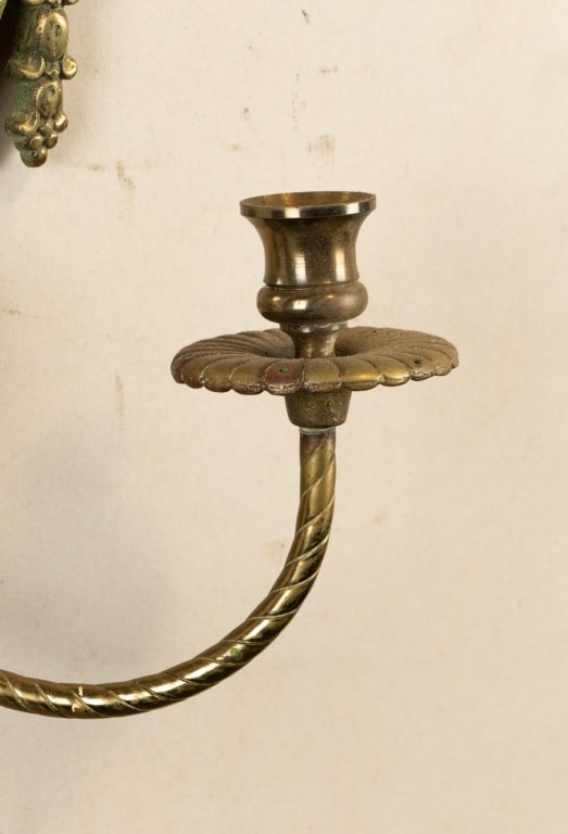 VINTAGE BRASS WALL SCONCE WITH MIRROR - 5