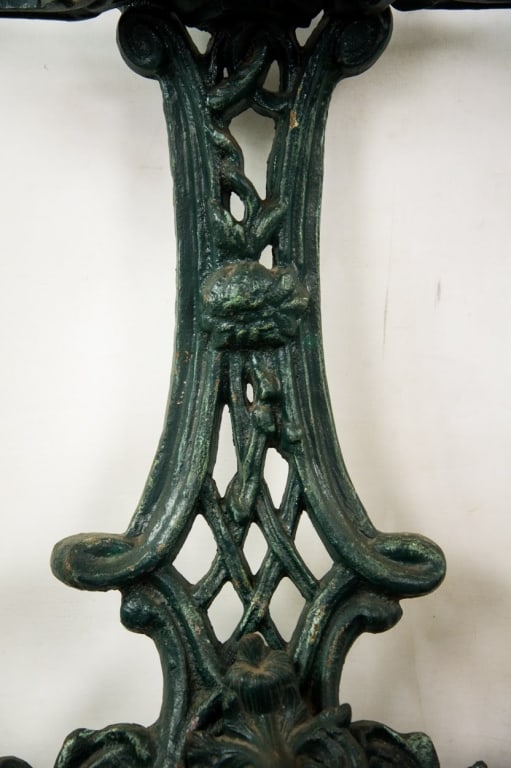 19TH C VICTORIAN ORNATE CAST IRON HALL TREE - 7