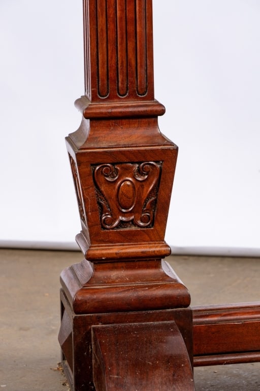 19TH C. CARLTON HOUSE STYLE WRITING DESK - 5