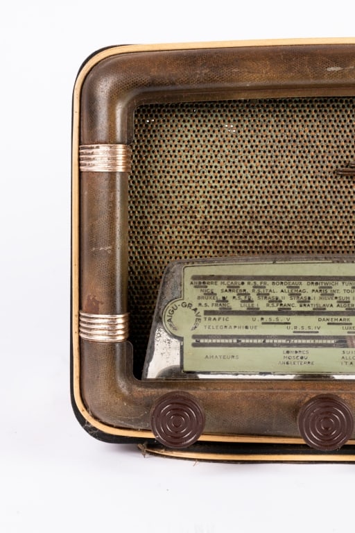 VINTAGE MUSIC ALPHA RADIO - 4