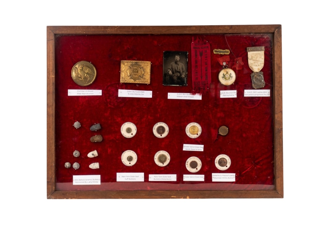 COLLECTION OF CIVIL WAR MEMORABILIA: Collection of Civil War memorabilia. Approximate dimensions: h. 16.75", w. 22.75", d. 2" Disclaimer: Participating bidders must have a credit card on file with LiveAuctioneers in order for their biddi