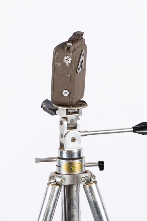 DEJUR CITATION 8MM CAMERA WITH TRIPOD - 3
