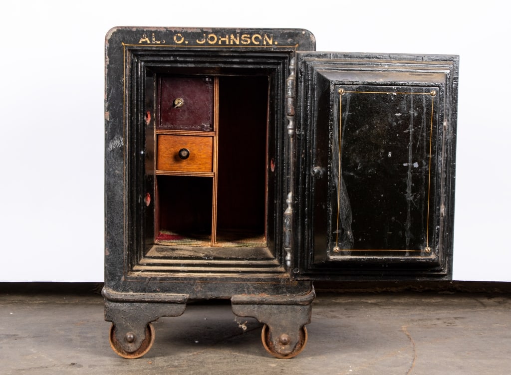 VICTOR SAFE & LOCK CO. COMBINATION SAFE ON WHEELS - 8
