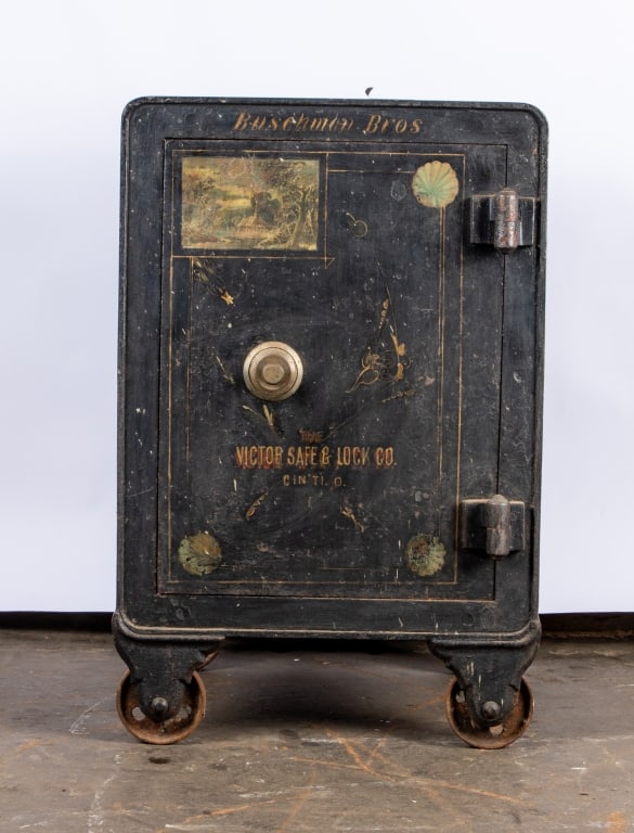 BUSCHMAN BROS VICTOR SAFE & LOCK CO FLOOR SAFE - 3
