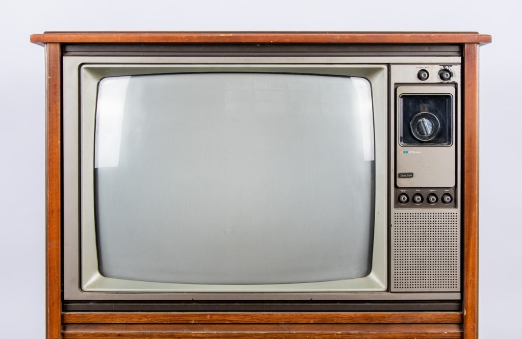 JCPENNEY VINTAGE TV - 4