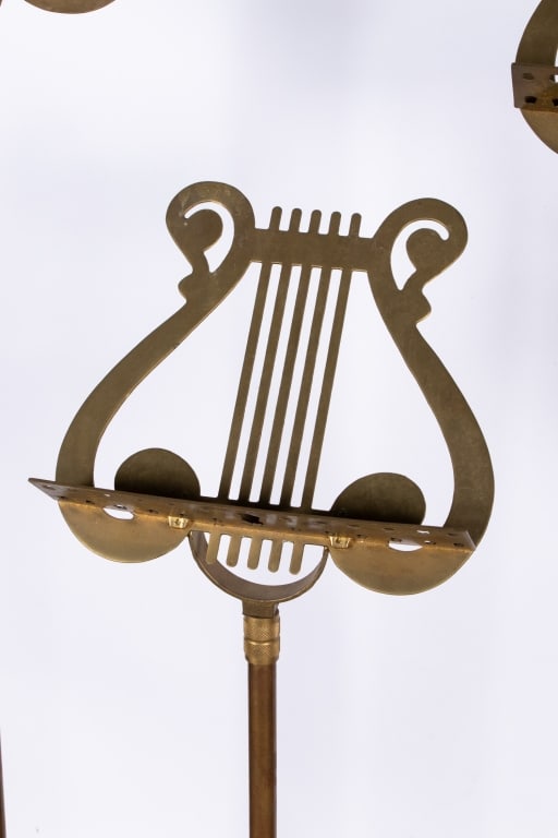 4 VINTAGE BRASS SHEET MUSIC STANDS - 3