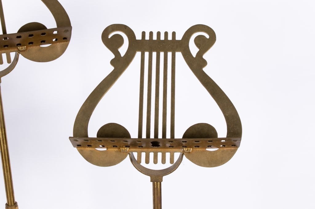 4 VINTAGE BRASS SHEET MUSIC STANDS - 4