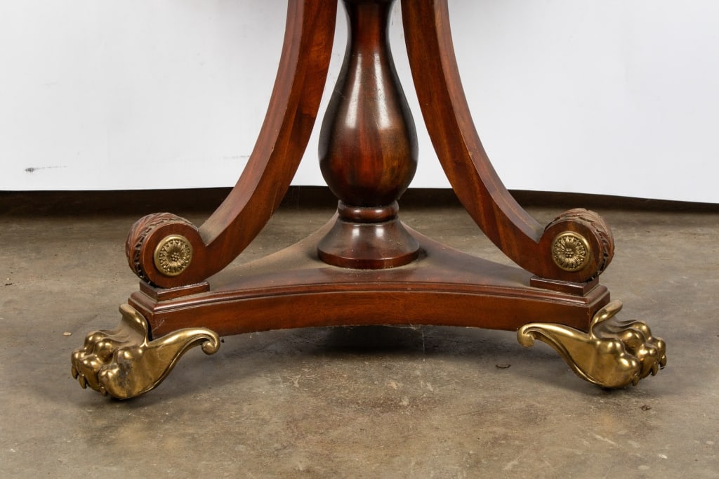 MAITLAND-SMITH MAHOGANY ROUND TABLE W/ LEATHER TOP - 4