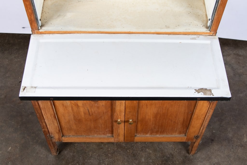 SALESMAN SAMPLE HOOSIER CABINET - 4