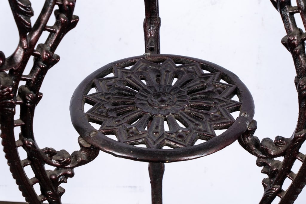VICTORIAN STYLE IRON & MARBLE SIDE TABLE - 4