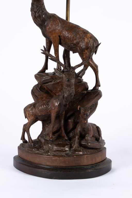 ANTIQUE BLACK FOREST STAG TABLE LAMP - 3