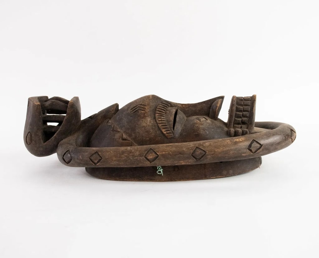 AFRICAN IVORY COAST BAULE HAND CARVED WOOD MASK - 2