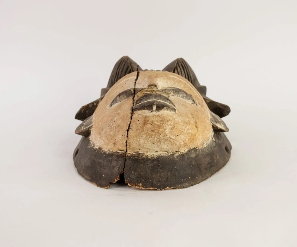 AFRICAN GABON PUNU MUKUDJ FUNERARY FEMALE MASK - 5
