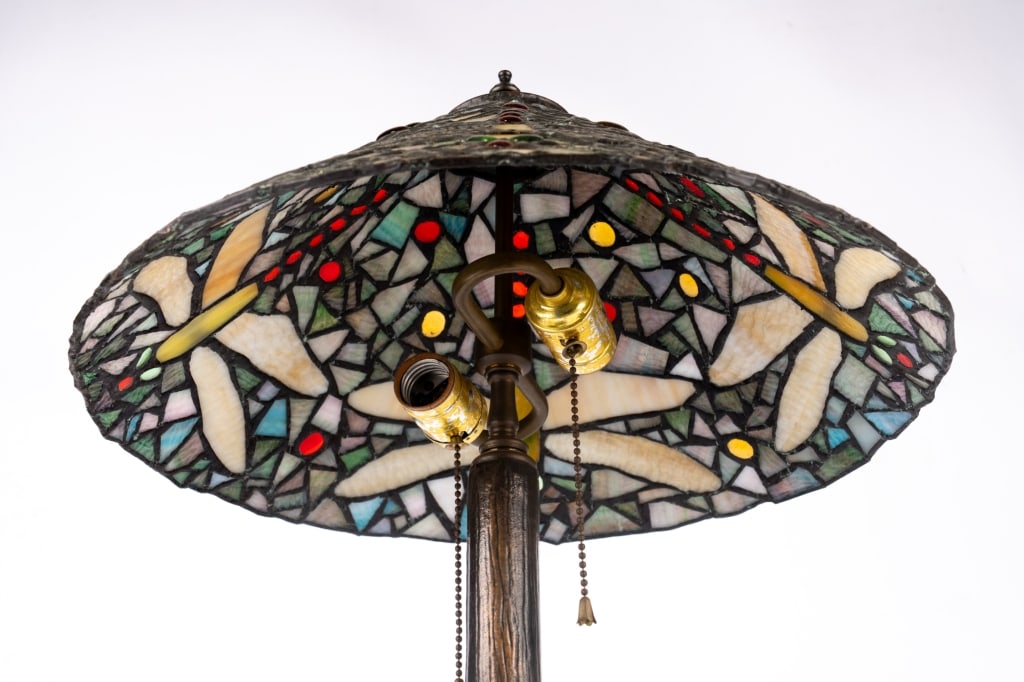 TIFFANY STYLE DRAGONFLY TABLE LAMP - 5
