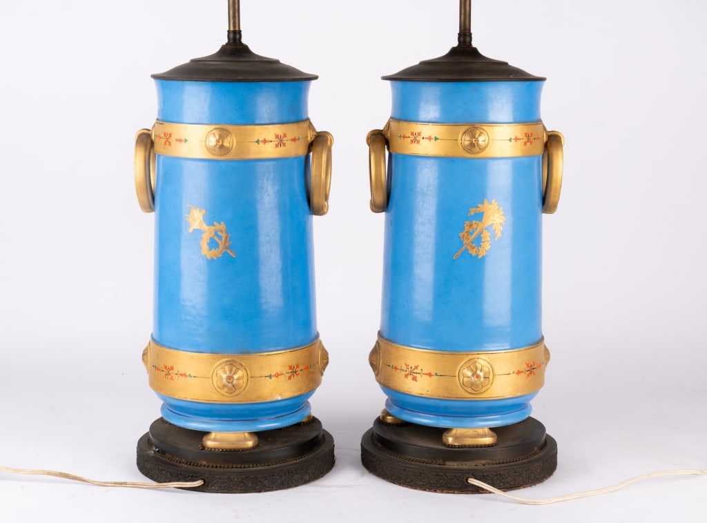 PAIR OF FRENCH LIMOGES STYLE PORCELAIN TABLE LAMPS - 5