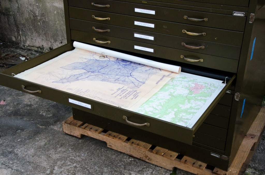 HAMILTON ARCHITECTURAL FLAT FILE CABINET - 13