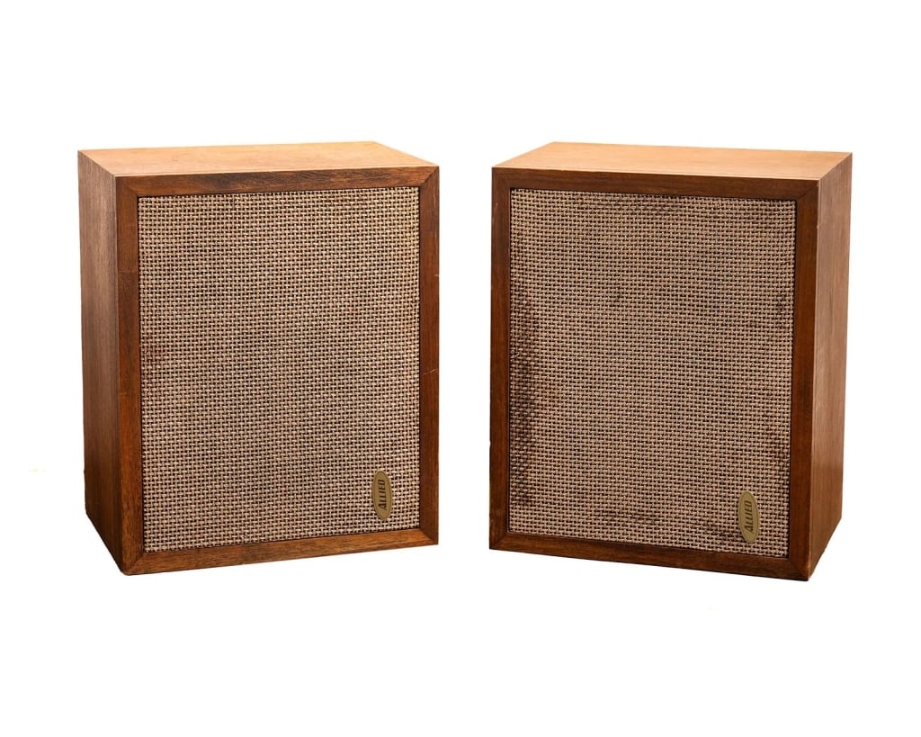 PAIR OF ALLIED RADIO CORP MODEL 3002 SPEAKERS (1 of 7)