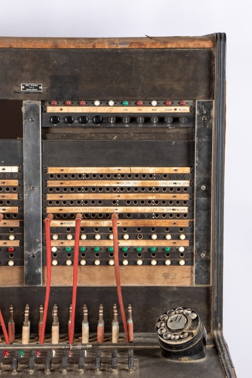 1930'S WESTERN ELECTRIC BELL SYSTEM SWITCHBOARD MODEL J59025A-1 - 5