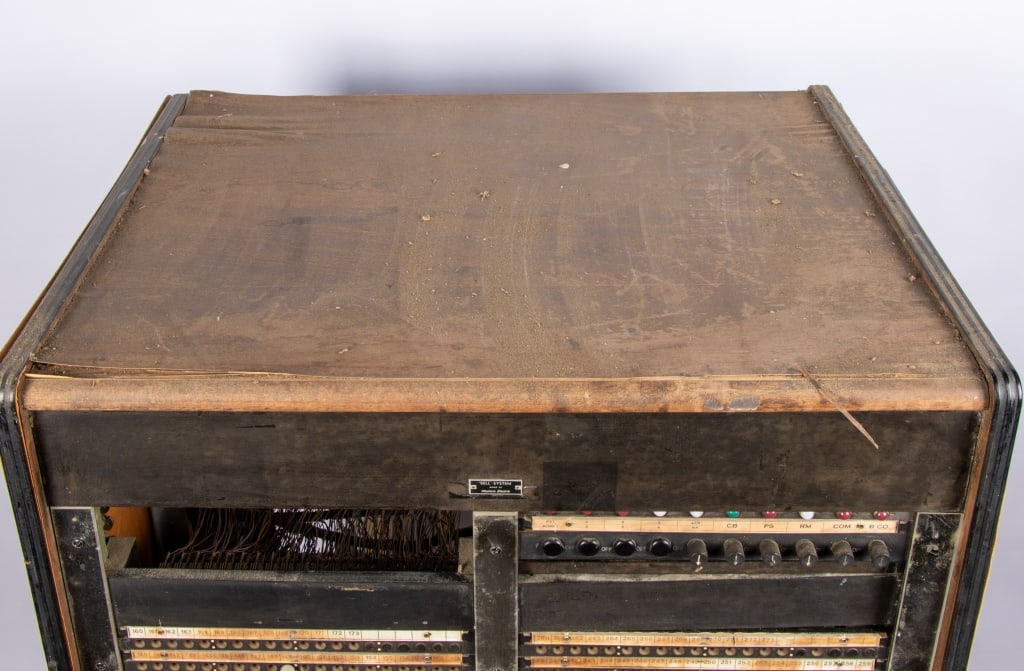 1930'S WESTERN ELECTRIC BELL SYSTEM SWITCHBOARD MODEL J59025A-1 - 8