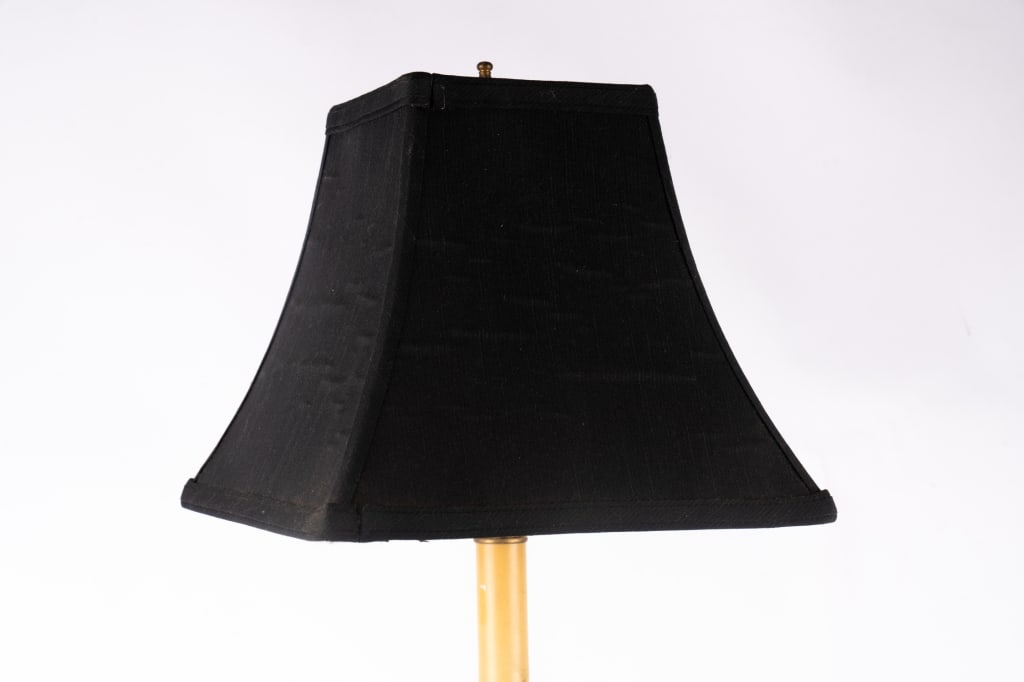 PAIR OF CONTEMPORARY LACQUERED LAMPS - 5