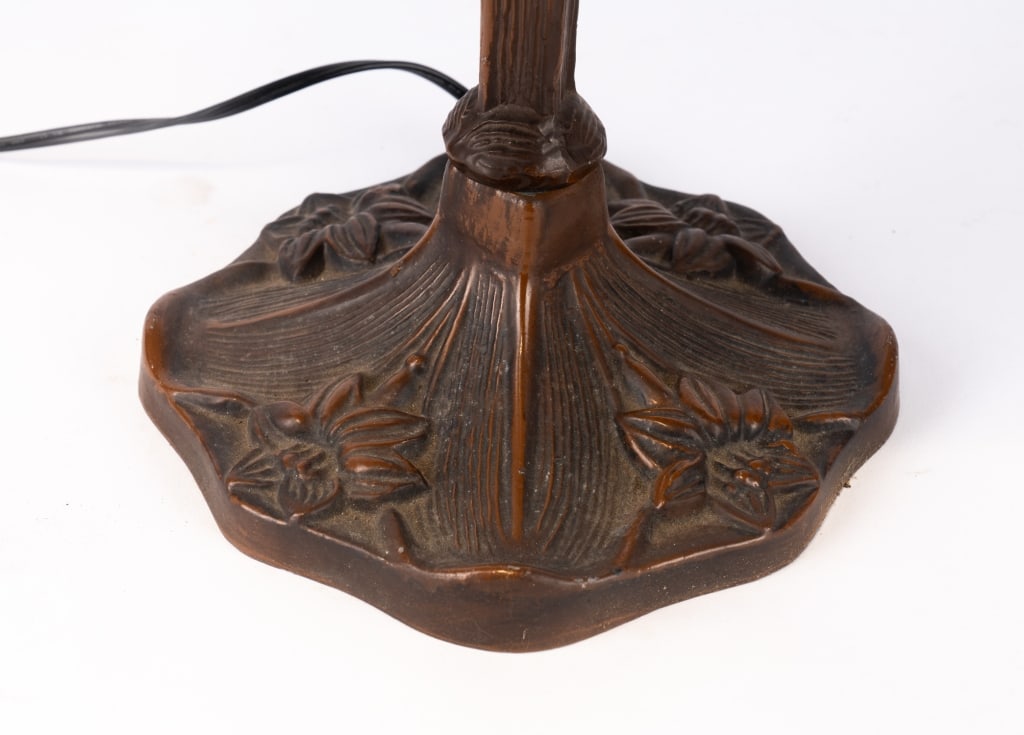 TIFFANY STYLE DRAGONFLY TABLE LAMP - 3