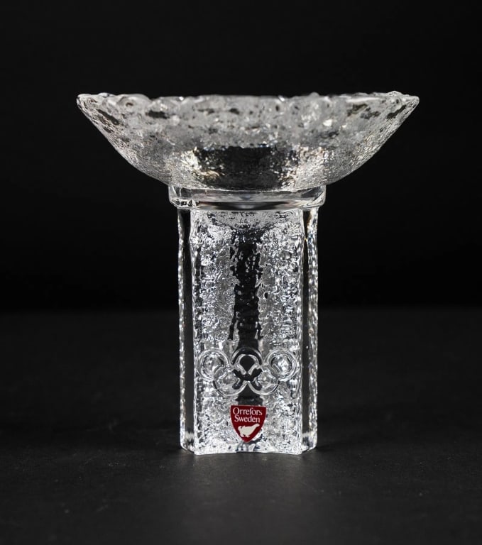 3 ORREFORS SWEDEN CRYSTAL AND GLASS ITEMS - 9