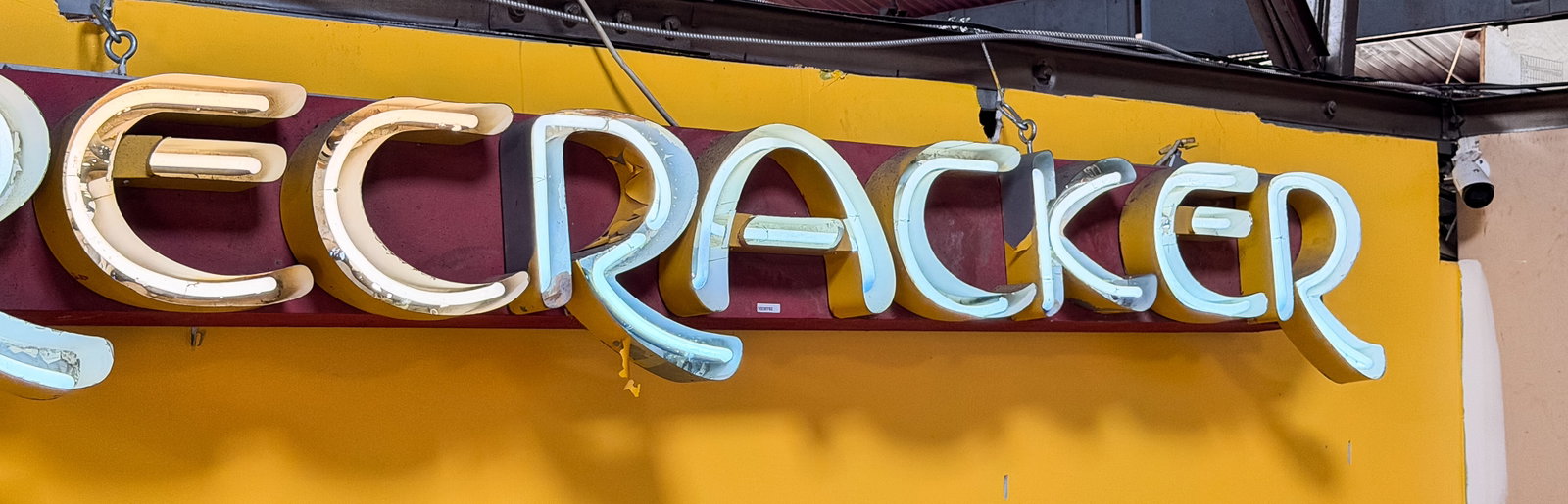 VINTAGE FIRECRACKER NEON SIGN - 5