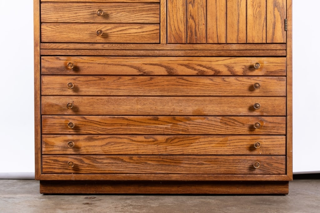 MID-CENTURY THOMASVILLE HUNTLEY DRESSER - 3