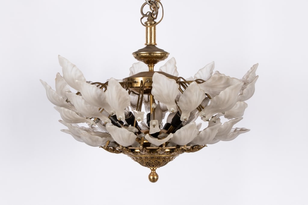 ART DECO ALBA MACBETH STYLE FROSTED GLASS LEAF CHANDELIER - 4