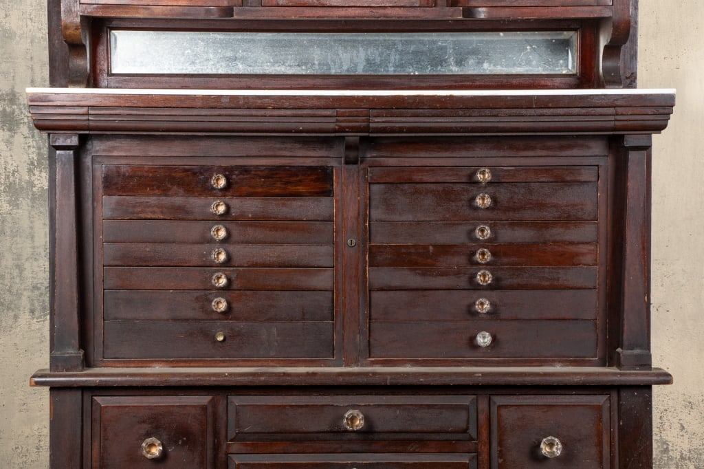 EARLY 20TH CENTURY MAHOGANY DENTAL CABINET - 2