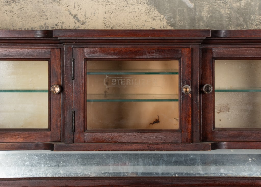 EARLY 20TH CENTURY MAHOGANY DENTAL CABINET - 4