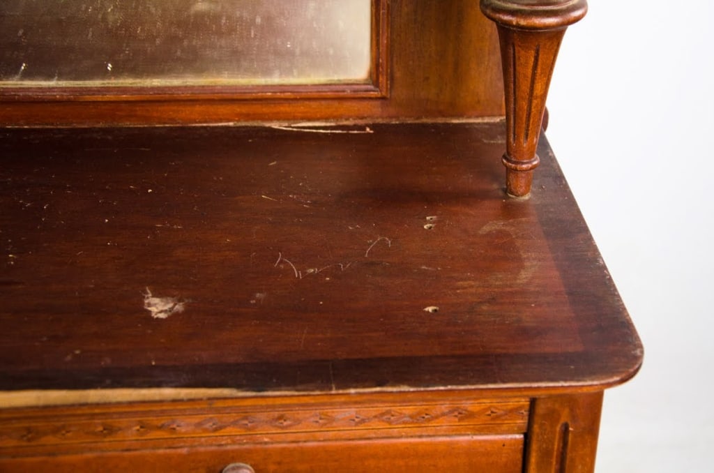 EARLY 20TH C. WOODEN DENTAL CABINET - 15