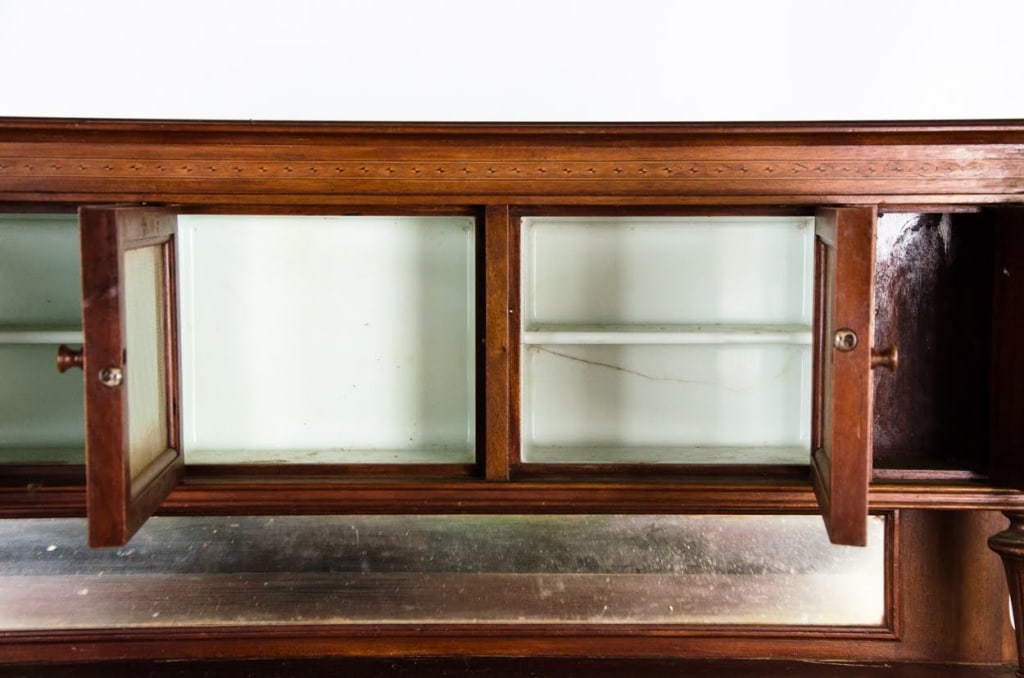 EARLY 20TH C. WOODEN DENTAL CABINET - 6