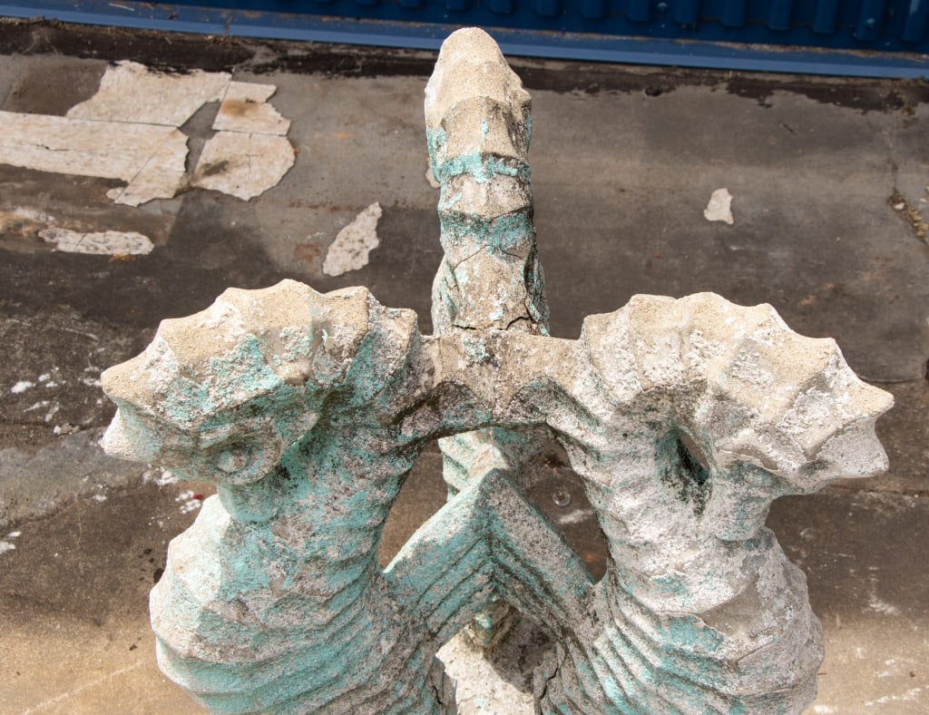 CONCRETE SEAHORSE TABLE OR BIRD BATH BASE - 5