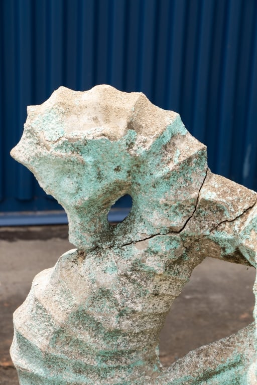 CONCRETE SEAHORSE TABLE OR BIRD BATH BASE - 6
