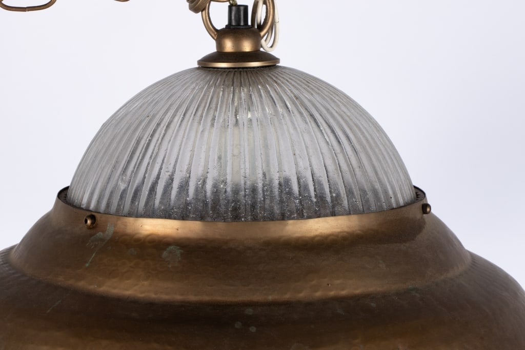 CONTEMPORARY RIBBED GLASS & BRASS PENDANT LIGHT - 2