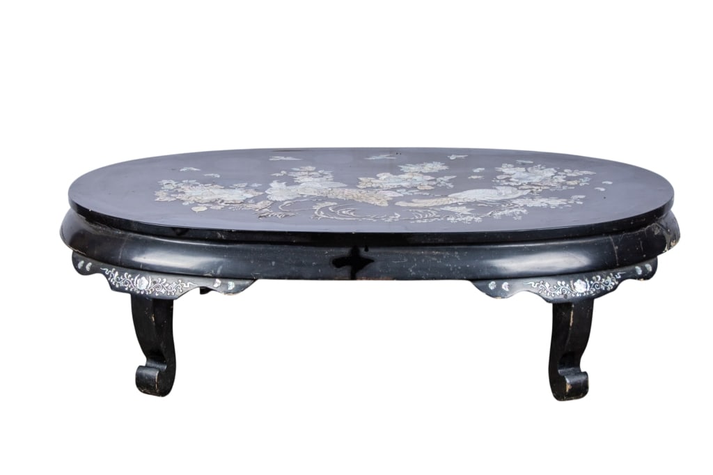 20TH CENTURY CHINESE MOTHER OF PEARL INLAY TABLE (1 of 9)