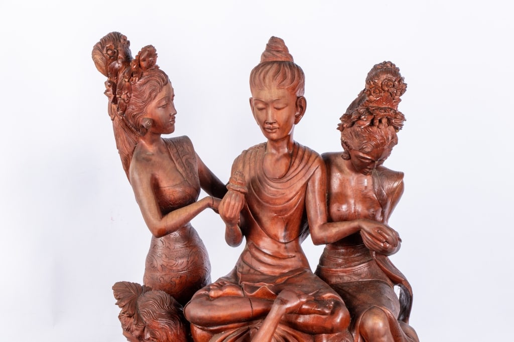INDONESIAN BALINESE CARVING BY I.R. SUBAGE - 2