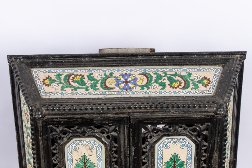 EUROPEAN CAST IRON FIREPLACE INSERT WITH COVER - 3