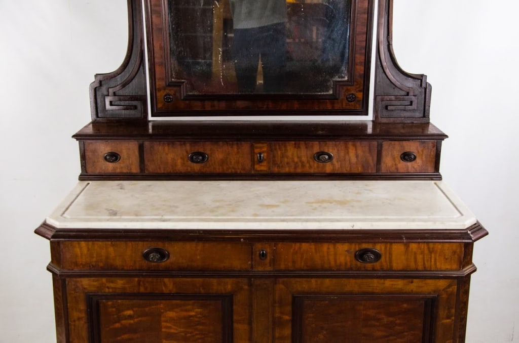 VICTORIAN MARBLE TOP DRESSER - 3