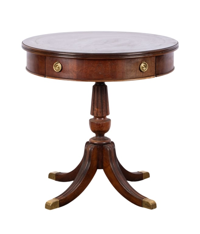 LANE MAHOGANY PEDESTAL SIDE TABLE: Lane mahogany pedestal side table. Approximate dimensions: h. 26", dia. 26" Disclaimer: Participating bidders must have a credit card on file with LiveAuctioneers in order for their bidding