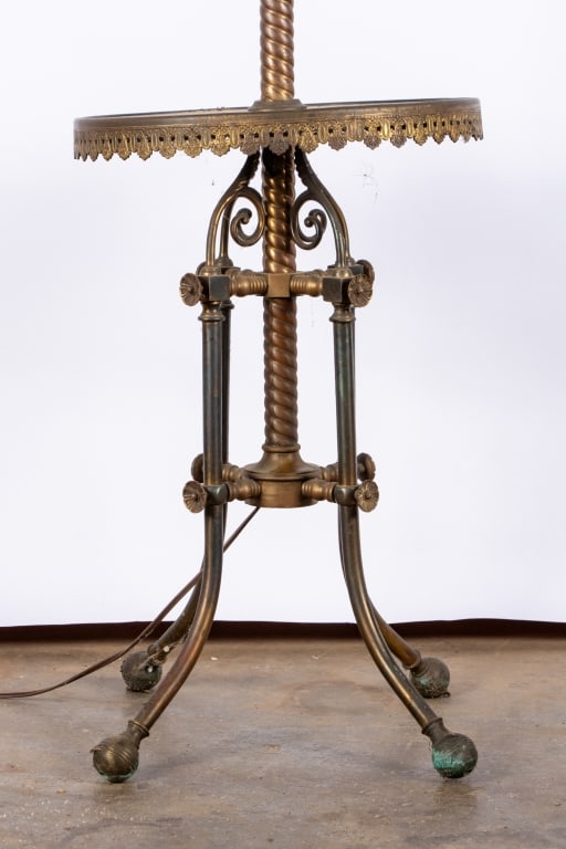 VICTORIAN TORCHERE WITH MARBLE SHELF - 3