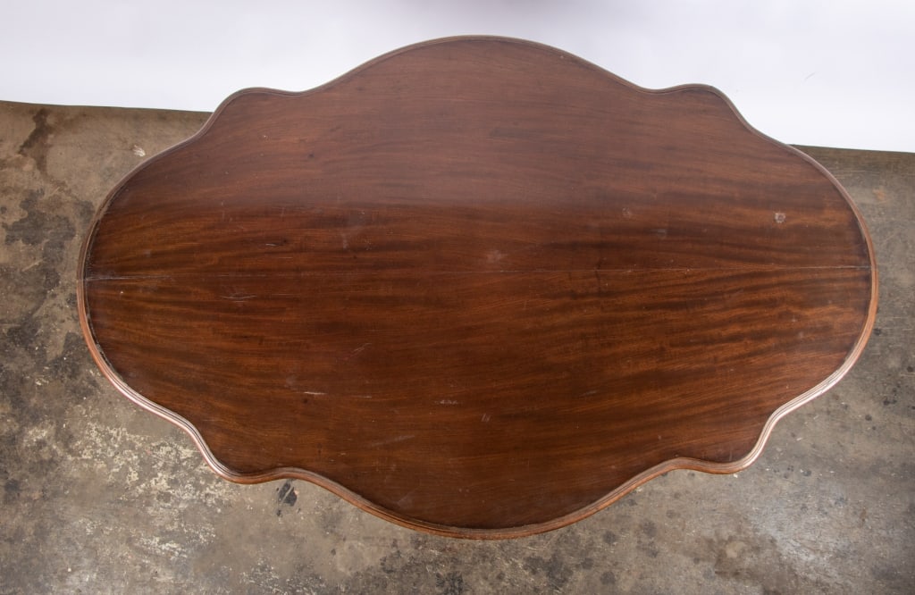 AMERICAN VICTORIAN MAHOGANY TURTLE TOP ENTRY TABLE - 6