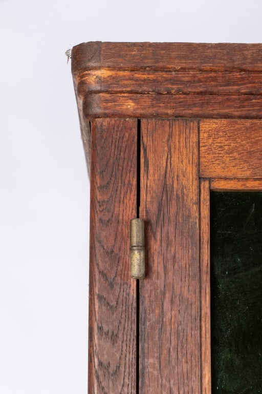 ARTS & CRAFTS DISPLAY CABINET - 8