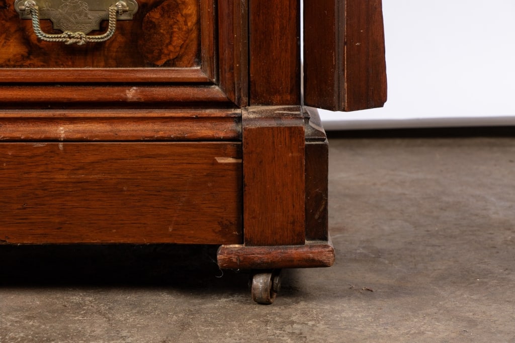 LATE 19TH CENTURY EASTLAKE WALNUT DRESSER - 11