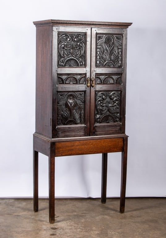 NEO-GOTHIC STYLE OAK CUPBOARD ON STAND - 6