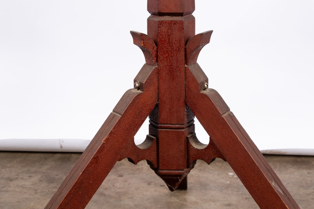 19TH CENTURY AMERICAN INLAID TILT TOP TABLE - 4