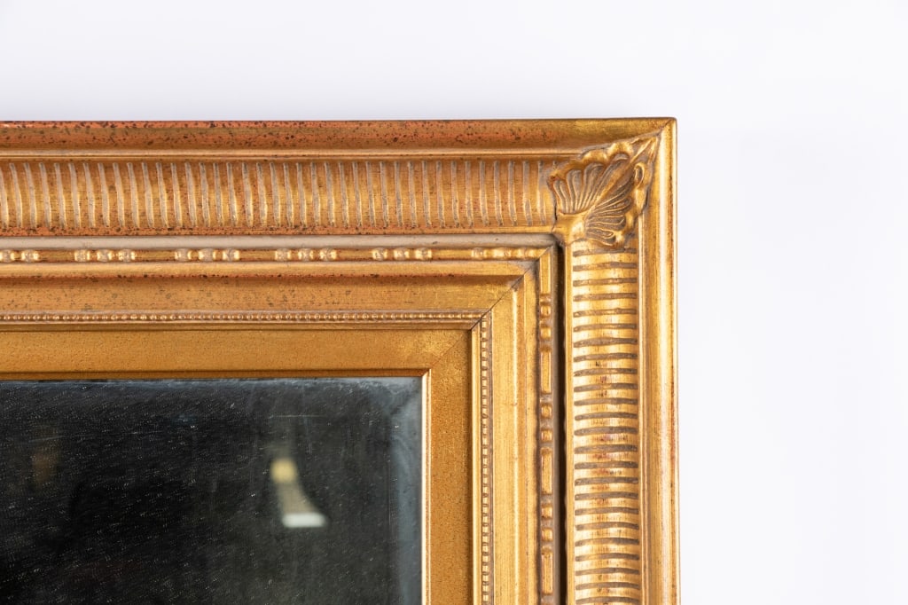 VINTAGE ORNATE GILT WALL MIRROR - 2