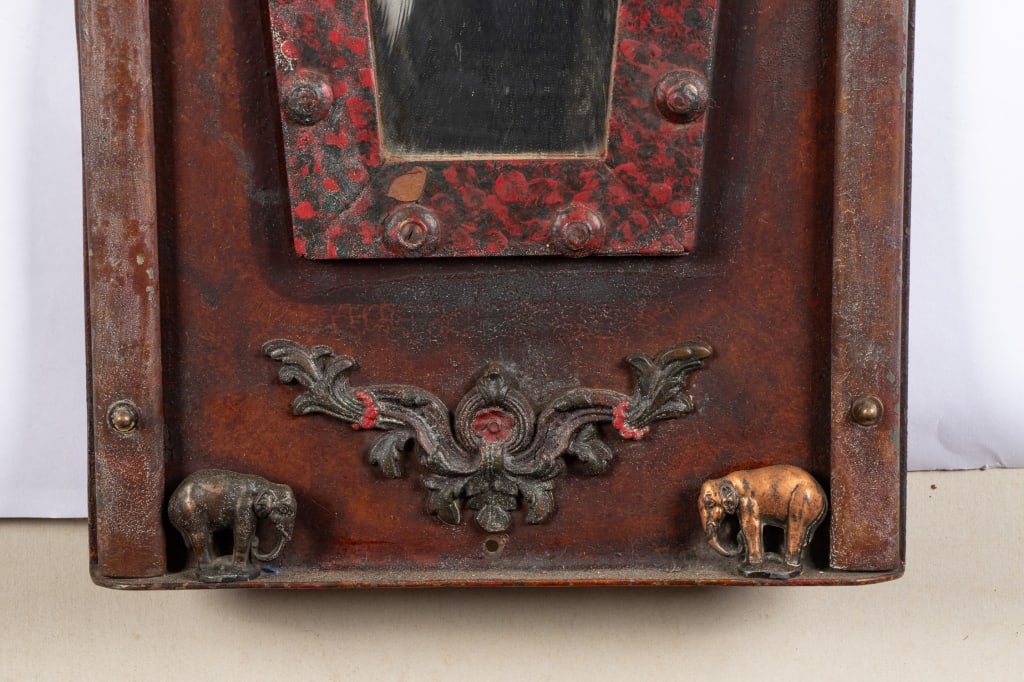 CONTEMPORARY POLYCHROME WALL MIRROR - 3